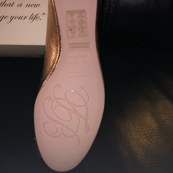 Brand New In the Box Ted Baker Bow Flats - Picture 3 of 6